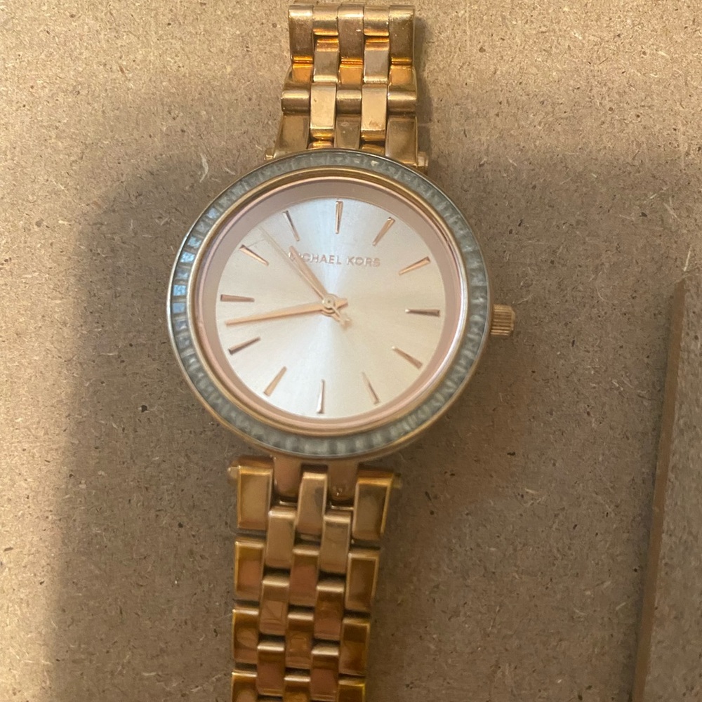 Michael Kors Watch in Gold